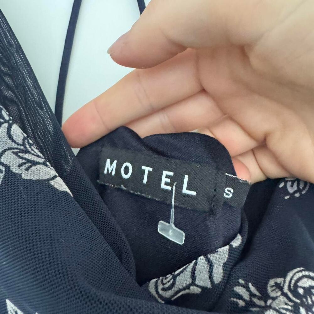 Motel rose print micro mesh mini dress - Picture 6 of 6
